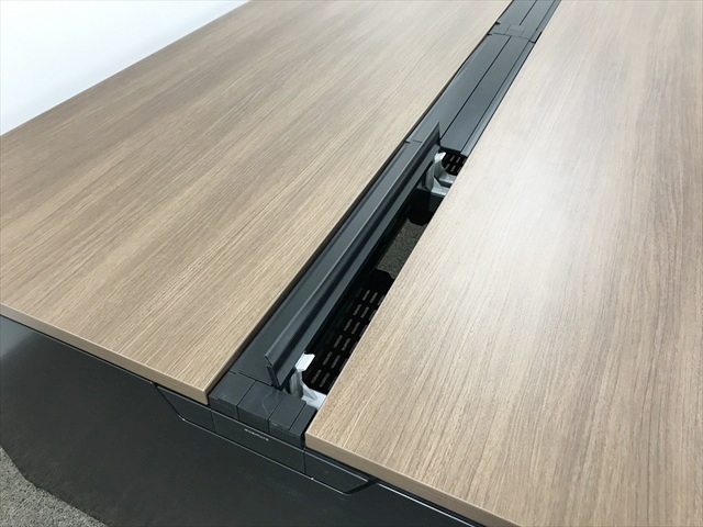 �t���[�A�h���X�f�X�N�@�v�����j�b�g�t���[�E�F�C�@4���V�@���ʃ^�C�v