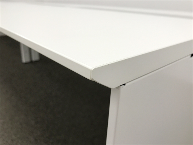 �y��n�ƍՁz�t���[�A�h���X�f�X�N�@���[�N���B�X�^�@4���V�@���ʃ^�C�v