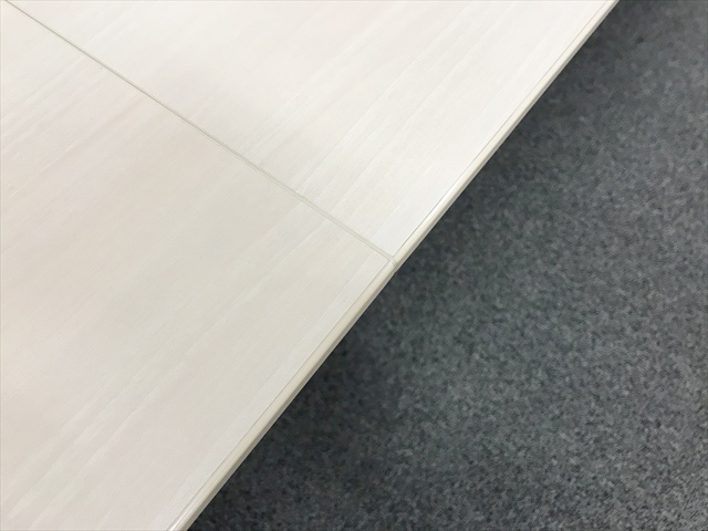 �t���[�A�h���X�f�X�N�@�t���C�@4���V�@���ʃ^�C�v