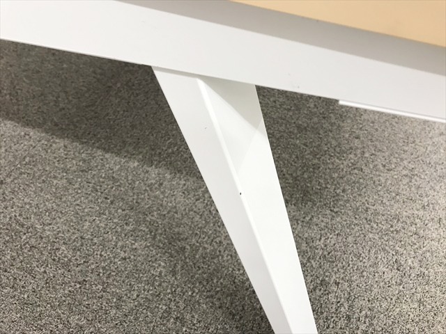 �t���[�A�h���X�f�X�N�@�W�F�l���@4���V�@���ʃ^�C�v