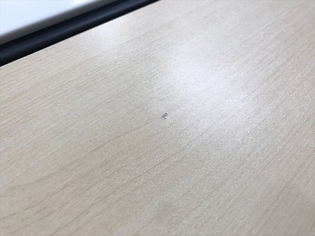 �t���[�A�h���X�f�X�N�@�W�F�l���@4���V�@���ʃ^�C�v