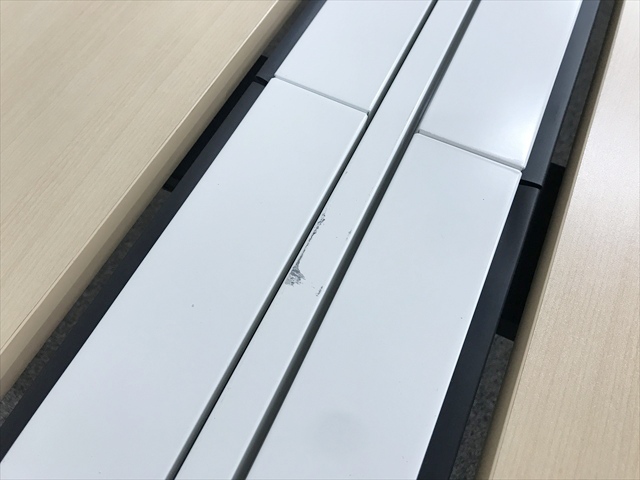 �t���[�A�h���X�f�X�N�@�W�F�l���@4���V�@���ʃ^�C�v