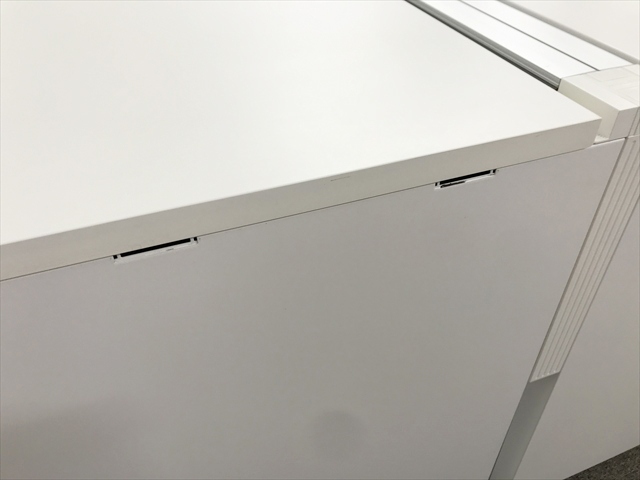 �t���[�A�h���X�f�X�N�@���[�N���B�X�^�@4���V�@���ʃ^�C�v