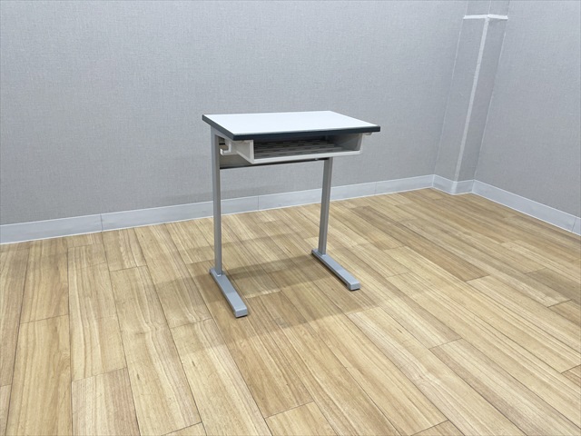 �X�N�[���f�X�N�@2�_�Z�b�g�@axona AICHI�@SCM-400L