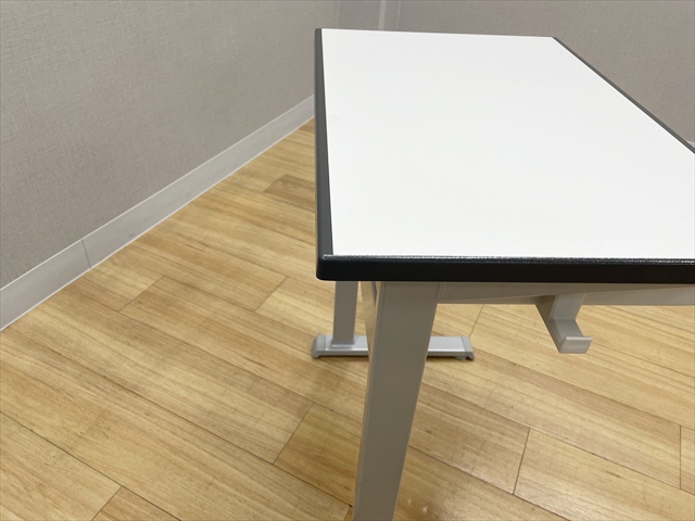 �X�N�[���f�X�N�@2�_�Z�b�g�@axona AICHI�@SCM-400L