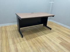 �I�t�B�X�R�� ���f�X�N�@�X�`�[���f�X�NSC�@���o���t�@C-T147H WN/TBK