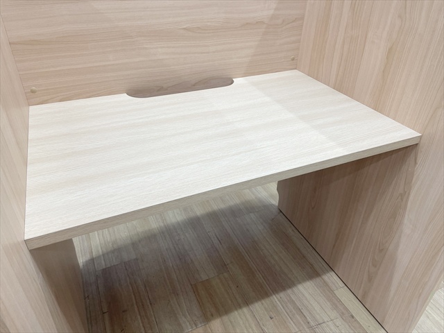 fXN@ʃu[X@KAKOI@o@KAKOI-DESK-S