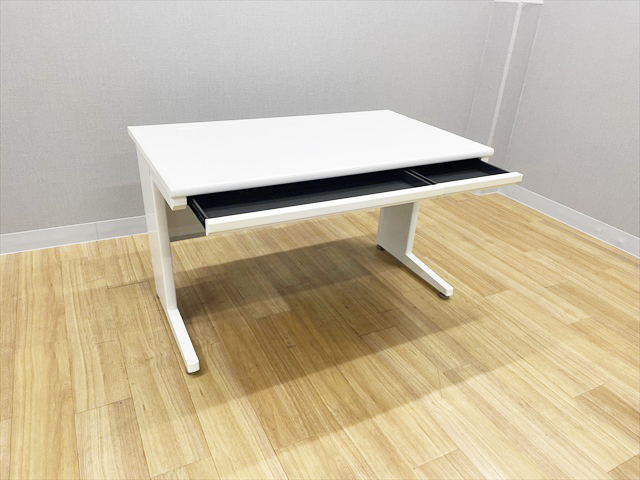 fXN@VILLAGE@ot@8VD12H MJ59