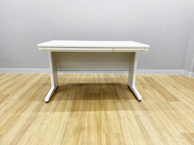 fXN@VILLAGE@ot@8VD12H MJ59