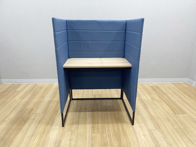 ���f�X�N�@�ʃu�[�X�@�A�X�v�����h�@���o�����@�W���u�[�X