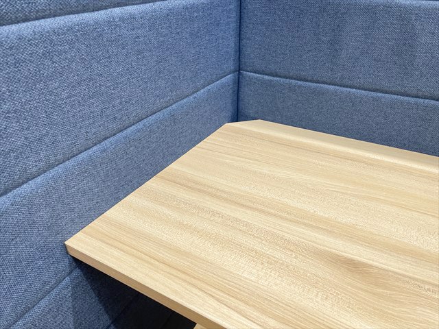 ���f�X�N�@�ʃu�[�X�@�A�X�v�����h�@���o�����@�W���u�[�X