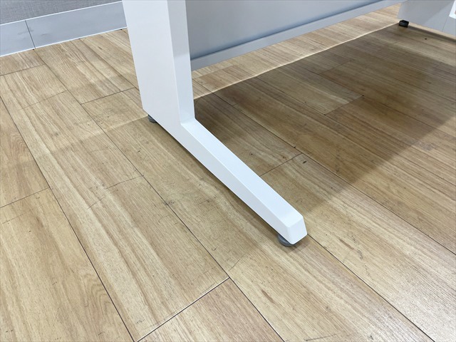 ���f�X�N�@�A�h�o���X�@���o���t�@L�r�^�C�v�@3V20AJ MK28