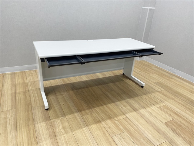 ���f�X�N�@�t���b�g���C���@���o���t�@SP-T166 WH