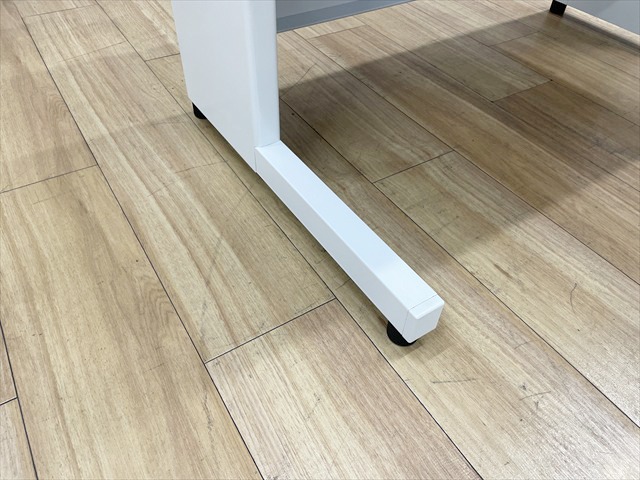 ���f�X�N�@�t���b�g���C���@���o���t�@SP-T106 WH