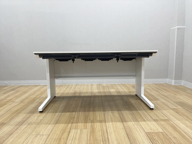 ���f�X�N�@iS�@���o���t�@SDT-IS147PAWN