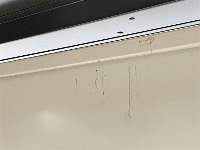 ���f�X�N�@�t���b�g���C���@���o���t�@SP-T147 WH