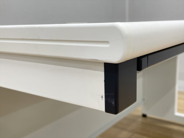 ���f�X�N�@�t���b�g���C���@���o���t�@SP-T147 WH