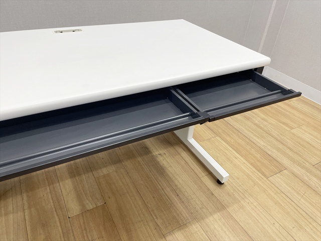 ���f�X�N�@�t���b�g���C���@���o���t�@SP-T126 WH