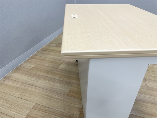 ���f�X�N�@�t���b�g���C���@���o���t�@SP-T107 WM
