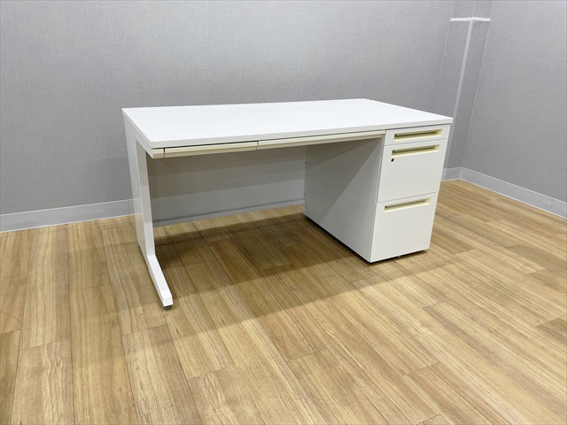 �Б��f�X�N�@3�i���@�A�h�o���X�@3V16AH MK28