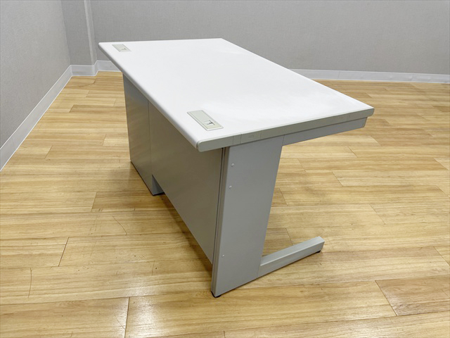 �Б��f�X�N�@3�i���@FEED�@S�^�C�v