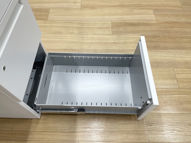 �Б��f�X�N�@3�i���@�X�J�G�i�@S�^�C�v�@5-110-6540