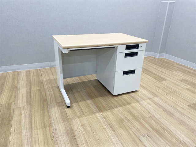 �Б��f�X�N�@3�i���@�t���b�g���C���@SP-D046D-D3 WH