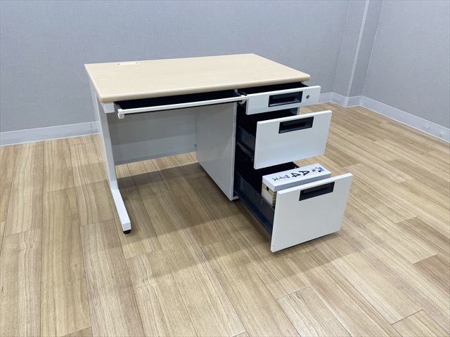 �Б��f�X�N�@3�i���@�t���b�g���C���@SP-D046D-D3 WH