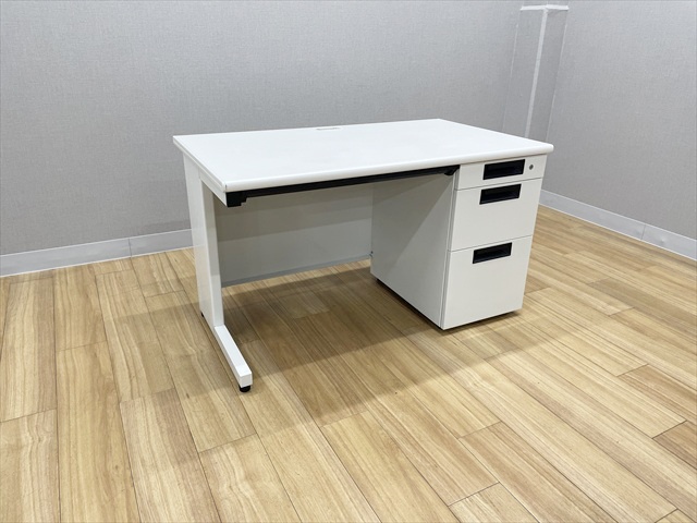 �Б��f�X�N�@3�i���@�t���b�g���C���@SP-C0470-3 WH