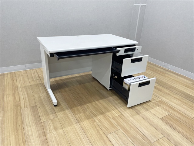 �Б��f�X�N�@3�i���@�t���b�g���C���@SP-C0470-3 WH