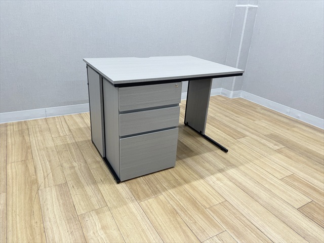 �Б��f�X�N�@3�i���@�I�t�B�X�f�X�N�@�����@Z-LWKD-1070