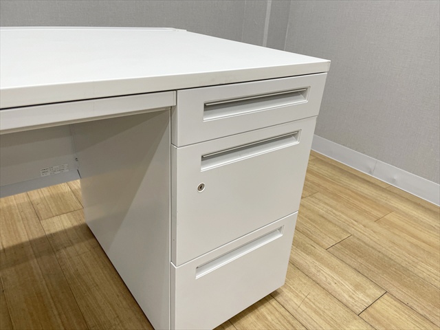 �Б��f�X�N�@3�i���@�X�J�G�i�@K�^�C�v�@5-110-6560