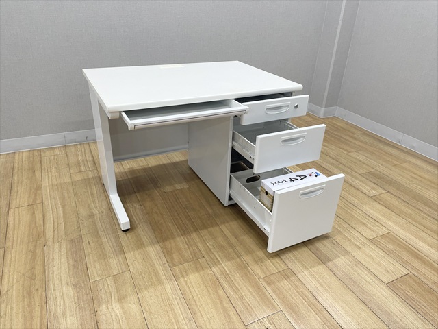 �Б��f�X�N�@3�i���@LEO�@LER-T107