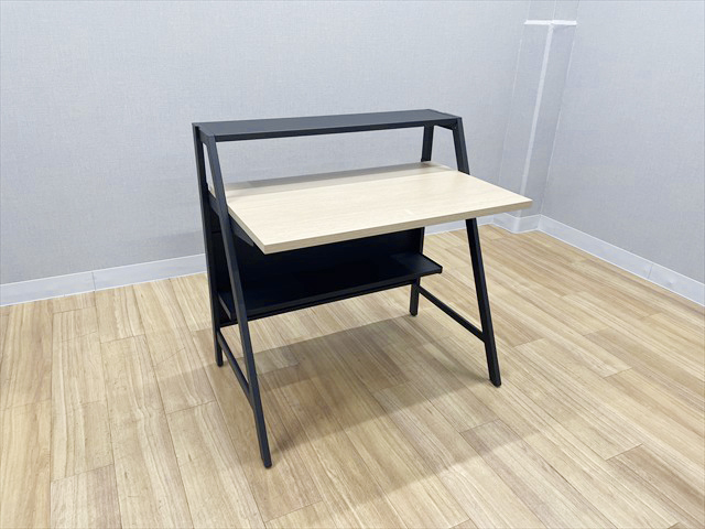 [取引中、募集停止]家具 デスク パソコンデスク ストラタ 引出し無 スタンダードデスク[コクヨ][中古