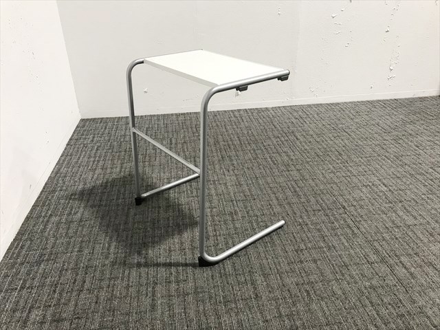�X�N�[���f�X�N�@�R���p�N�g�p�[�\�i���f�X�N�@���o�����@CD-6045