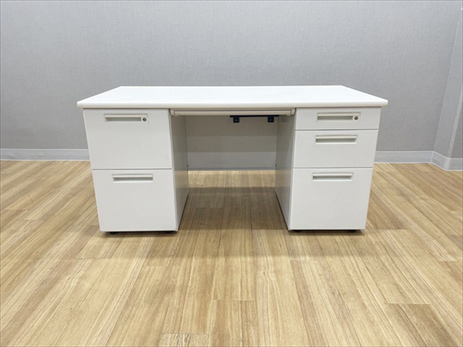 fXN@2E3i@XED@NET-147