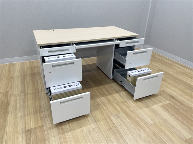 fXN@3E3i@fGi@S^Cv@256691