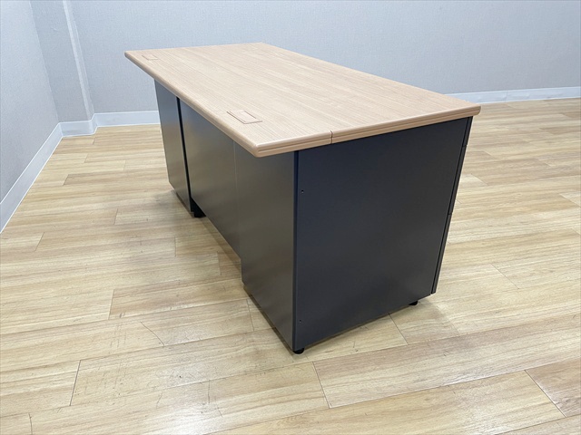 fXN@3E3i@SH2@SH2-D047D-D3 TBK