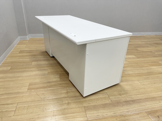 �����f�X�N�@3�E3�i���@LA�@LA-D047A-A3 W4