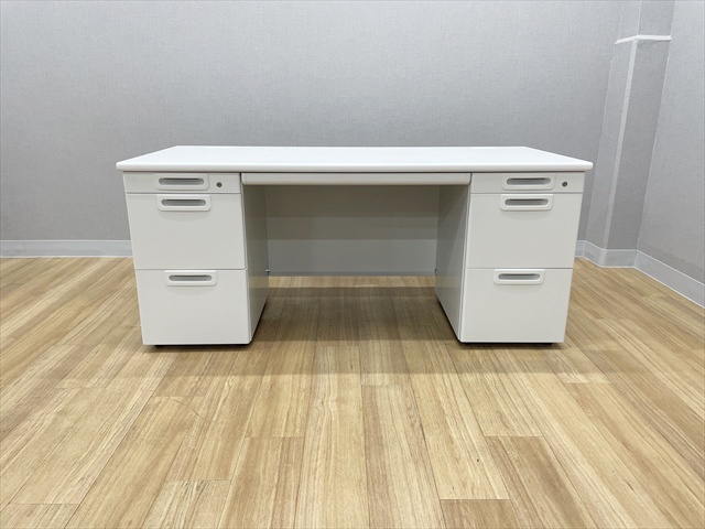 �����f�X�N�@3�E3�i���@LA�@LA-D047A-A3 W4