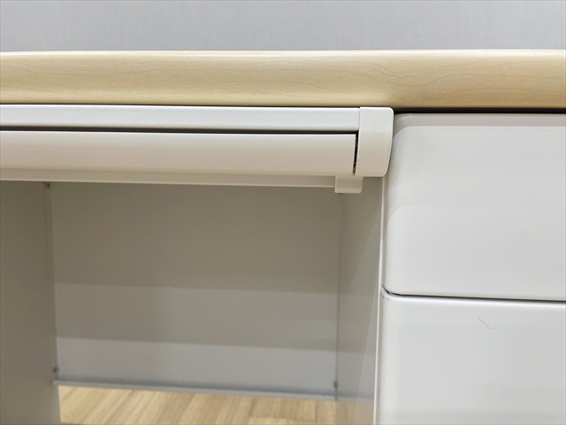 �����f�X�N�@3�E3�i���@LEO�@LER-T147