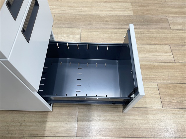 �����f�X�N�@3�E3�i���@�t���b�g���C���@SP-C0470-3 WH