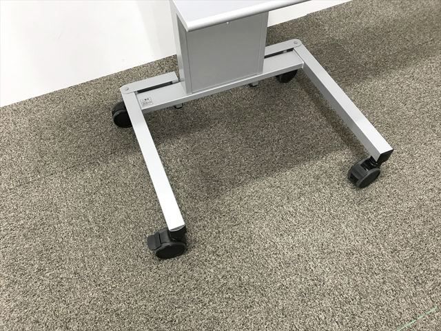 �t���e���r�@49�^�@4K�^�C�v�@�f�B�X�v���C�X�^���h�E�L���X�^�[�t�@TH-49GX755