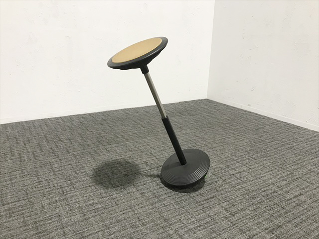 �n�C�`�F�A�@���~���@�X�e�B�b�c�@�n�[�t�V�[�e�B���O�`�F�A�@201-1