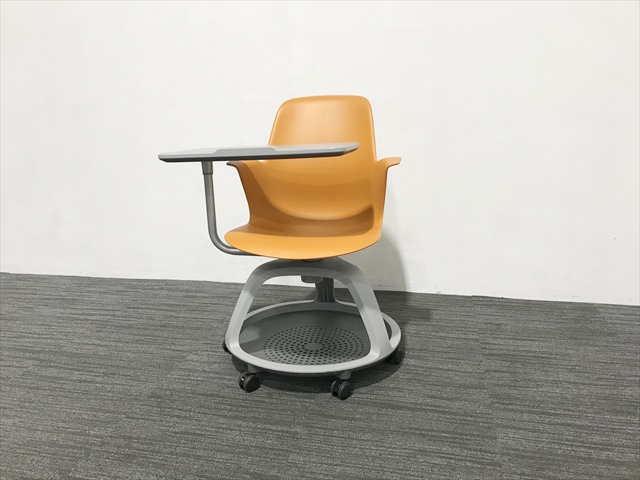 steelcase/スチールケースのミーティングチェア 肘付 ノード