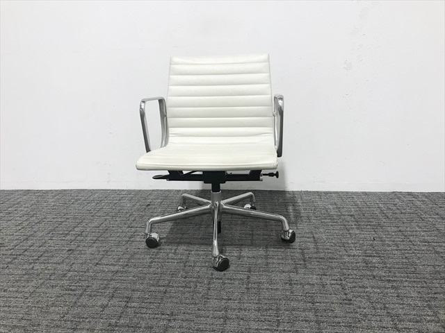 HermanMiller/ハーマンミラーの【大創業祭】ミーティングチェア 肘付 
