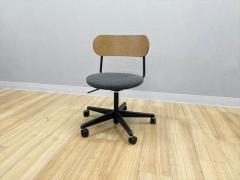 �R�N�� �~�[�e�B���O�`�F�A�@�I���@���~���@�f�C�Y�I�t�B�X�@�n���O���C�t�@�L���X�^�[�t�@XYB-CHLC E6A