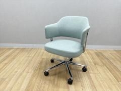 �~�[�e�B���O�`�F�A�@�I�t�@���~���@�A�X�v�����h�@���[�N�v���X�@�m�O�@�L���X�^�[�t