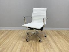 �I�t�B�X�R�� �f�U�C�i�[�Y�`�F�A�@���[�o�b�N�@OC-CH-NW01L