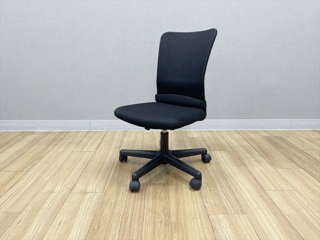 オフィスコムのチャットチェア ランバーサポート付[オフィスコム][中古